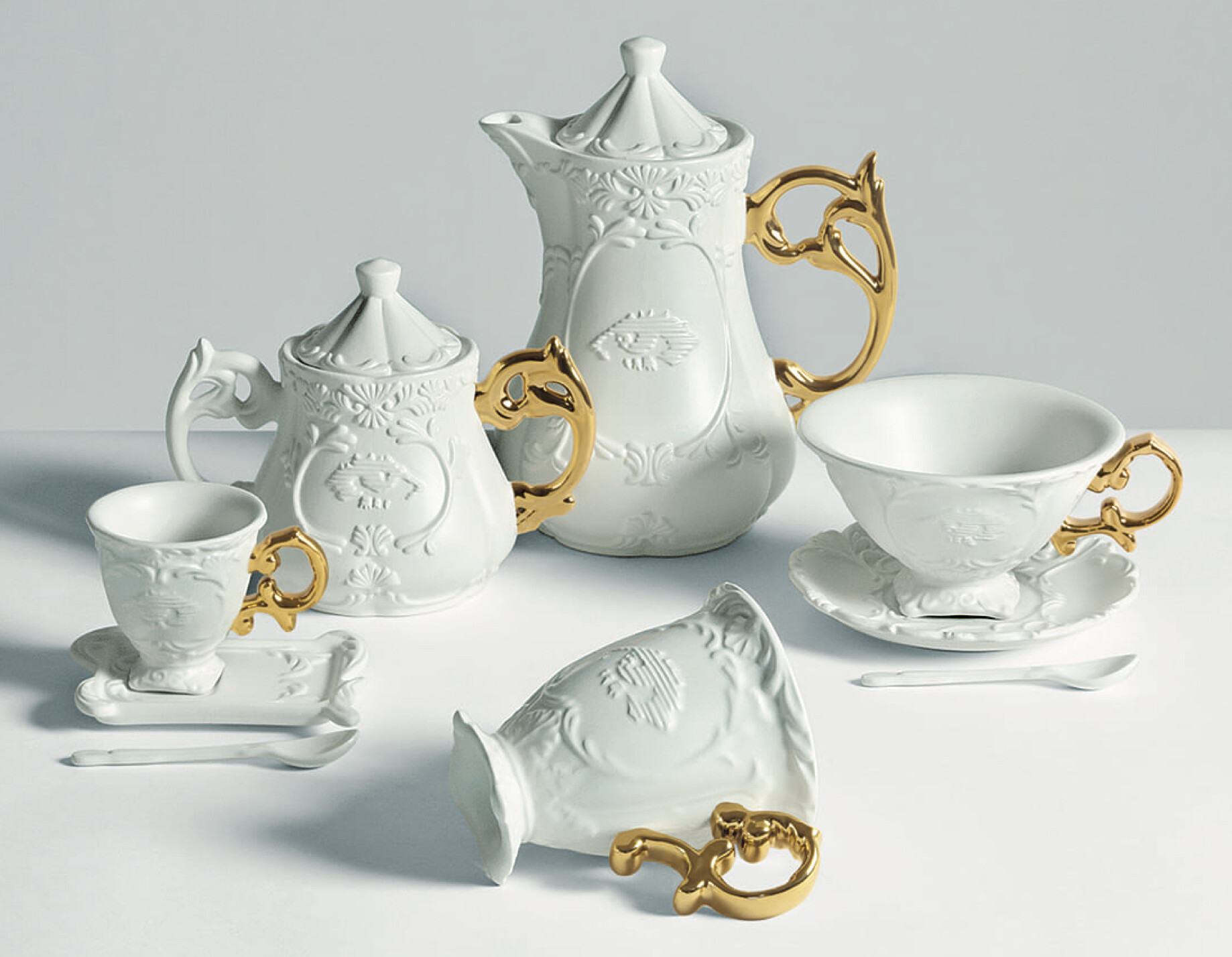 Чайник фарфоровый белый, золото I-Teapot