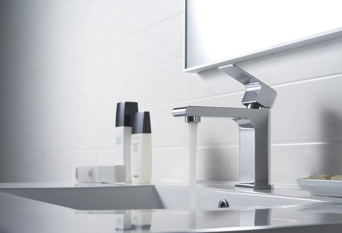 Душевой комплект с лейкой, смесителем для раковины и душа хром Aquatek "Лира" AQ1431CR - изображение 10