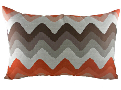 Подушка с цветными волнами Orange Chevron