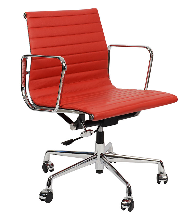 Кресло Eames Style красная кожа