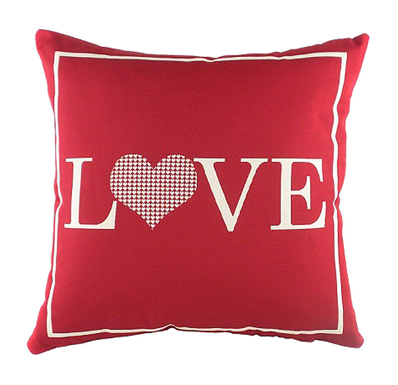 Подушка для любимой Love