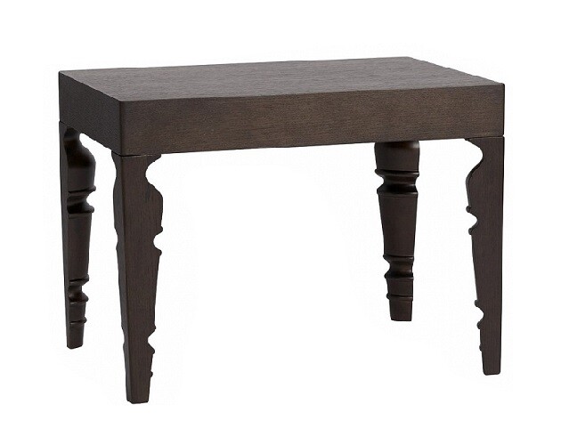 Журнальный столик деревянный с резными ножками коричневый Ashley Brown