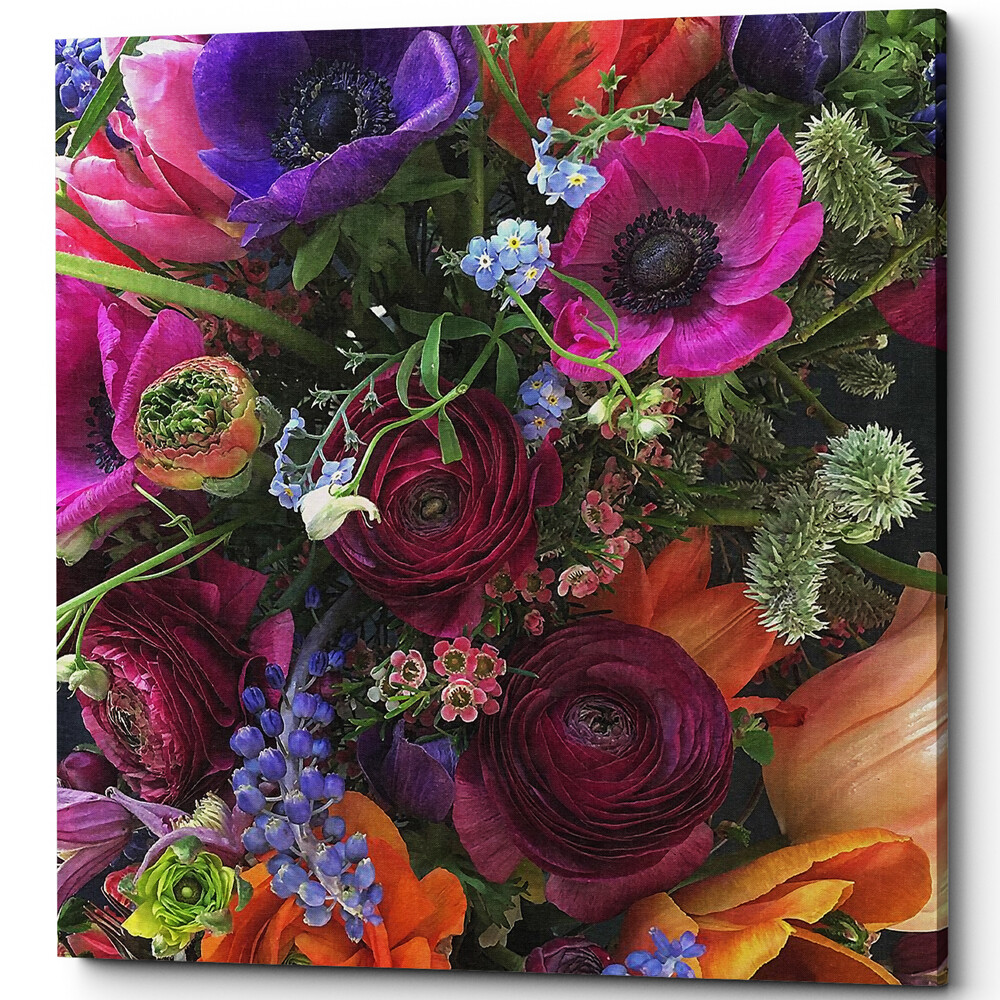 Картина на холсте 60х60 см разноцветная Fuchsia Rose