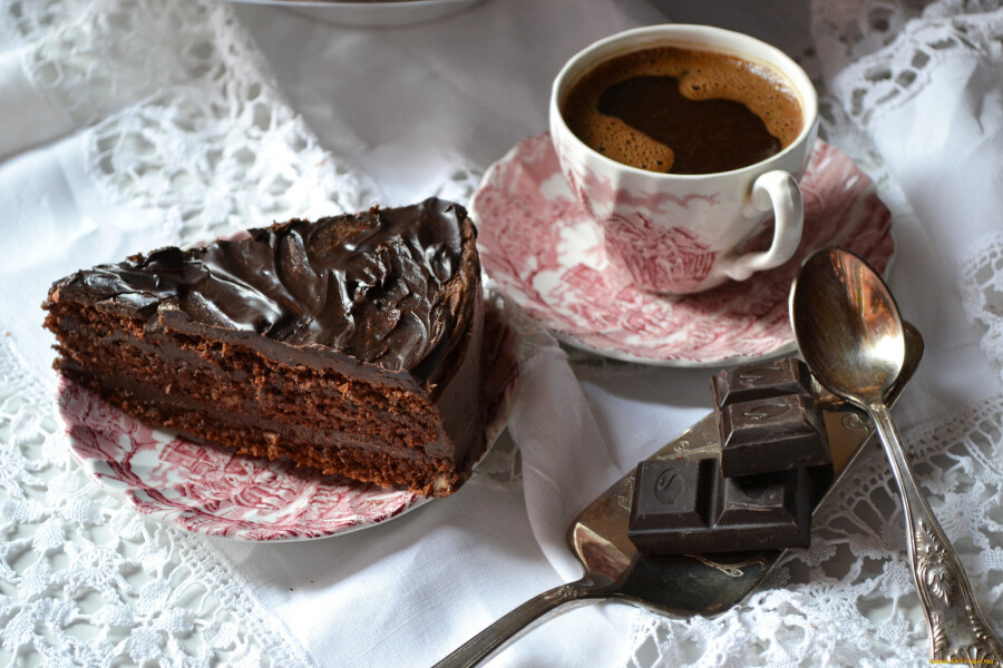 Лаконичные приборы для десертов