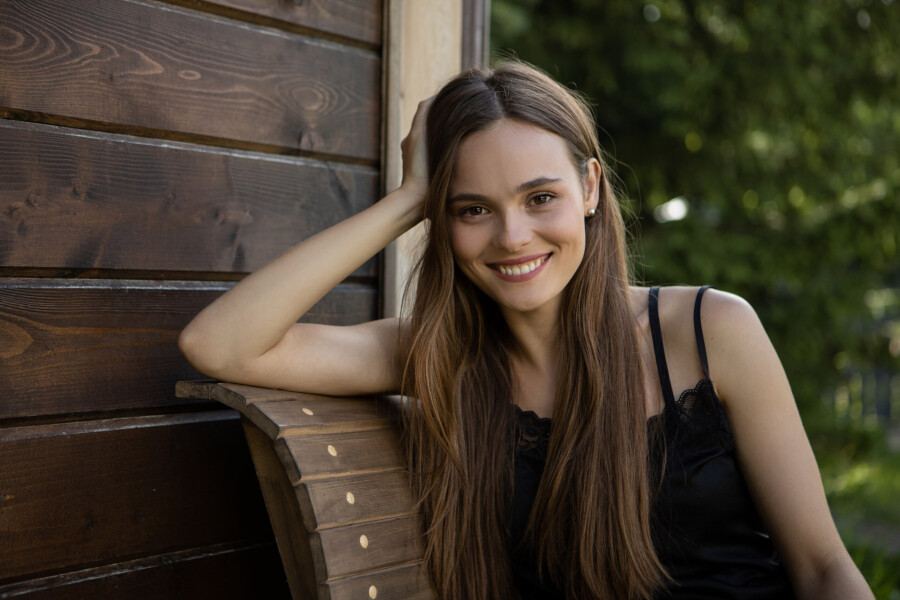 актриса Ангелина Стречина