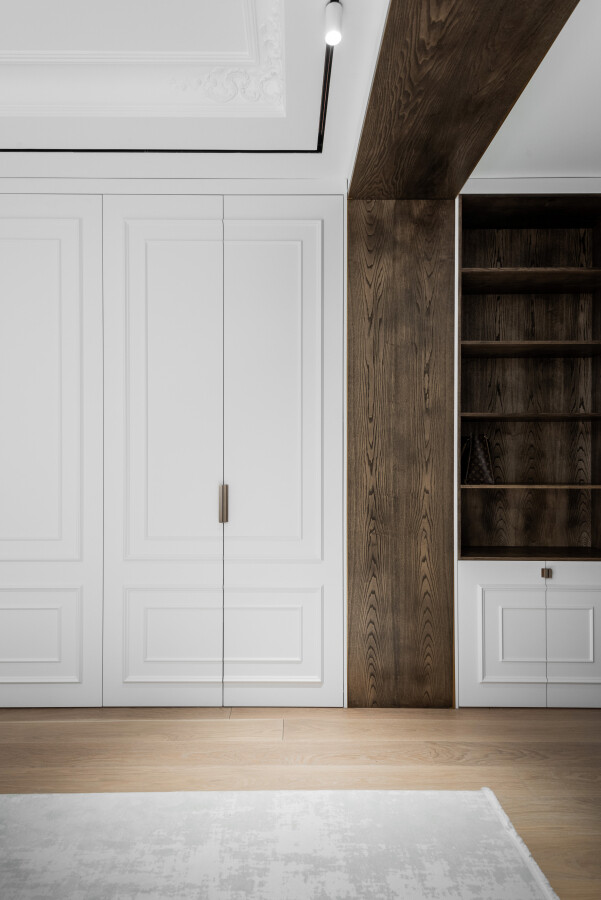 Veneered elements uniting space
