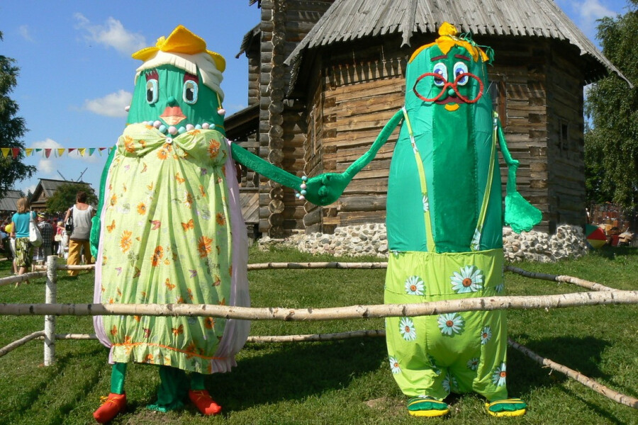 Международный праздник огурца