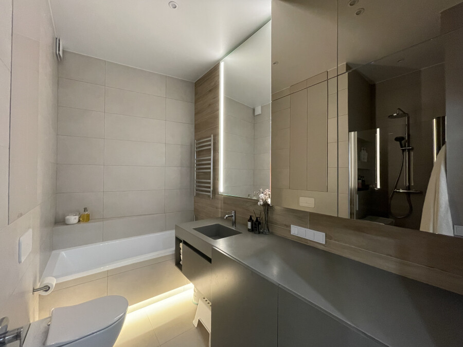 View of the bathroom