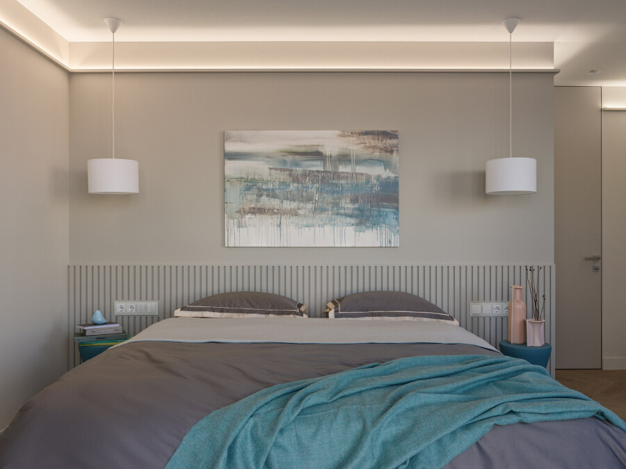 Textile decor of the bedroom