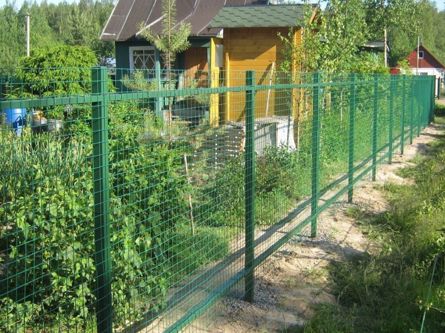 Забор из 3Д панелей