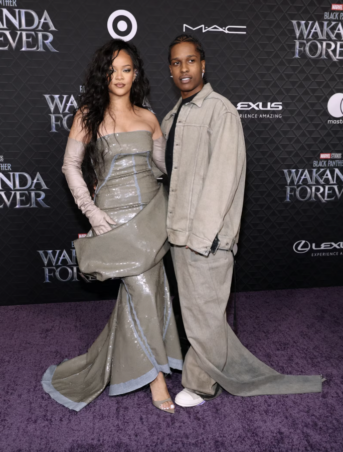 Рианна и A$AP Rocky на премьере фильма “Черная пантера” 2022 год  фото 2