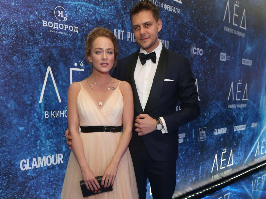 Милош Бикович и Аглая Тарасова на премьере фильма “Лед” фото 7
