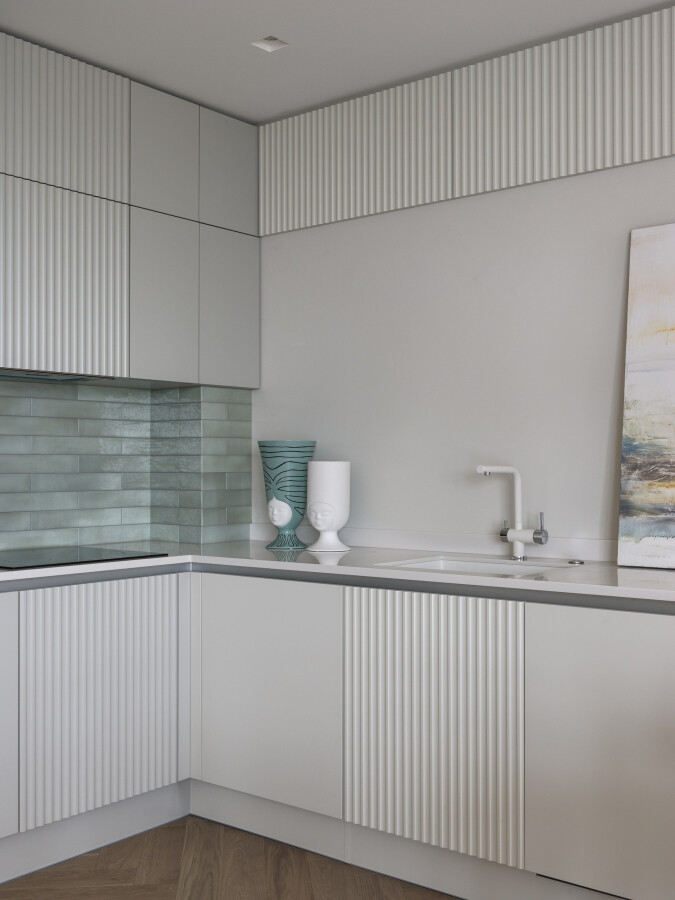 Riffy facades of the kitchen