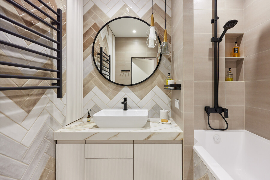 Tiles in the bathroom