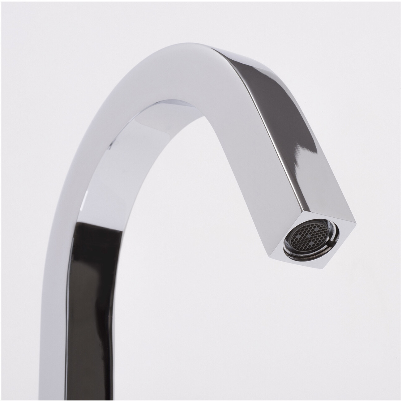 Смеситель для кухни из латуни хром Wasserkraft 7847 - изображение 10