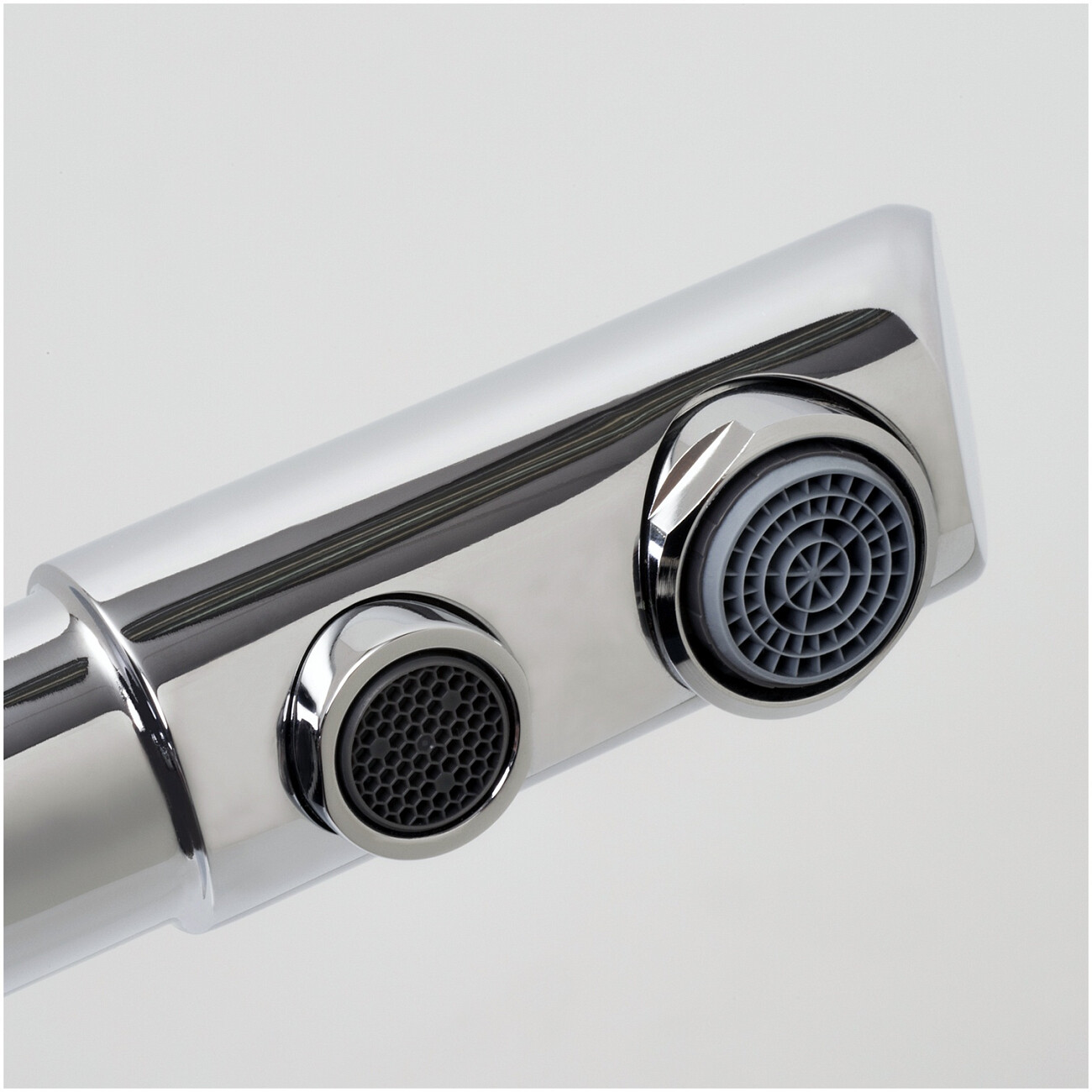 Смеситель для кухни под фильтр из латуни хром Wasserkraft A8317 - изображение 9