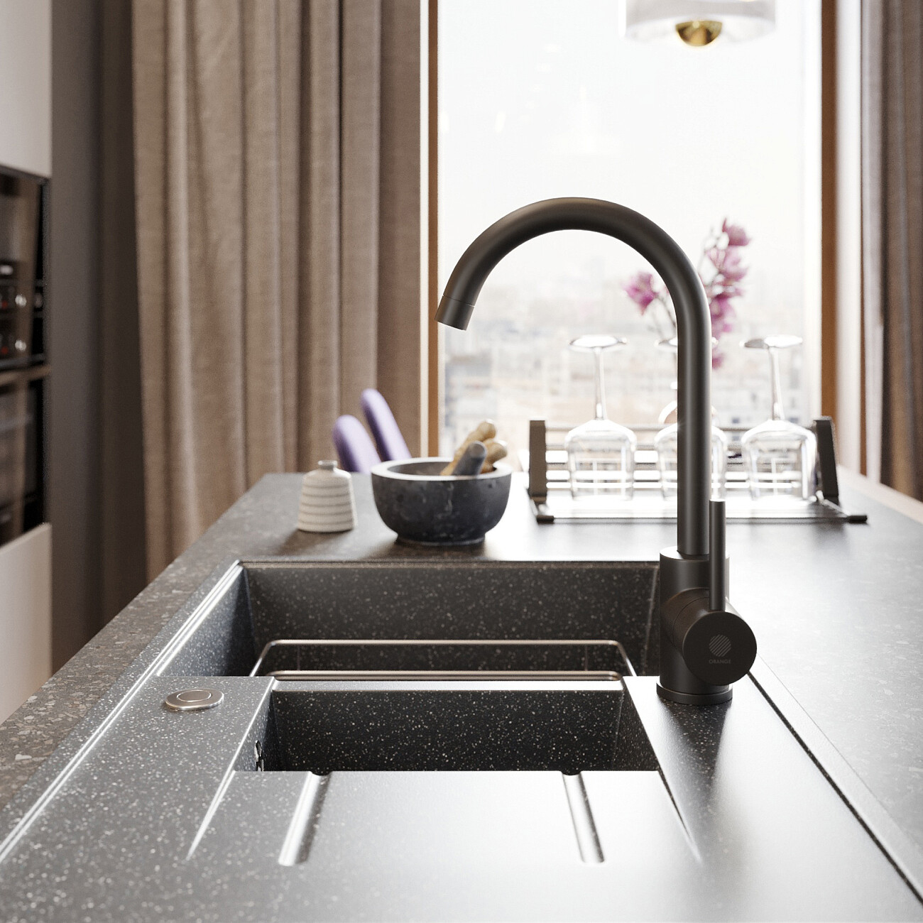 Смеситель для кухни однорычажный черный Domaci "Равенна" KS-01b - изображение 5