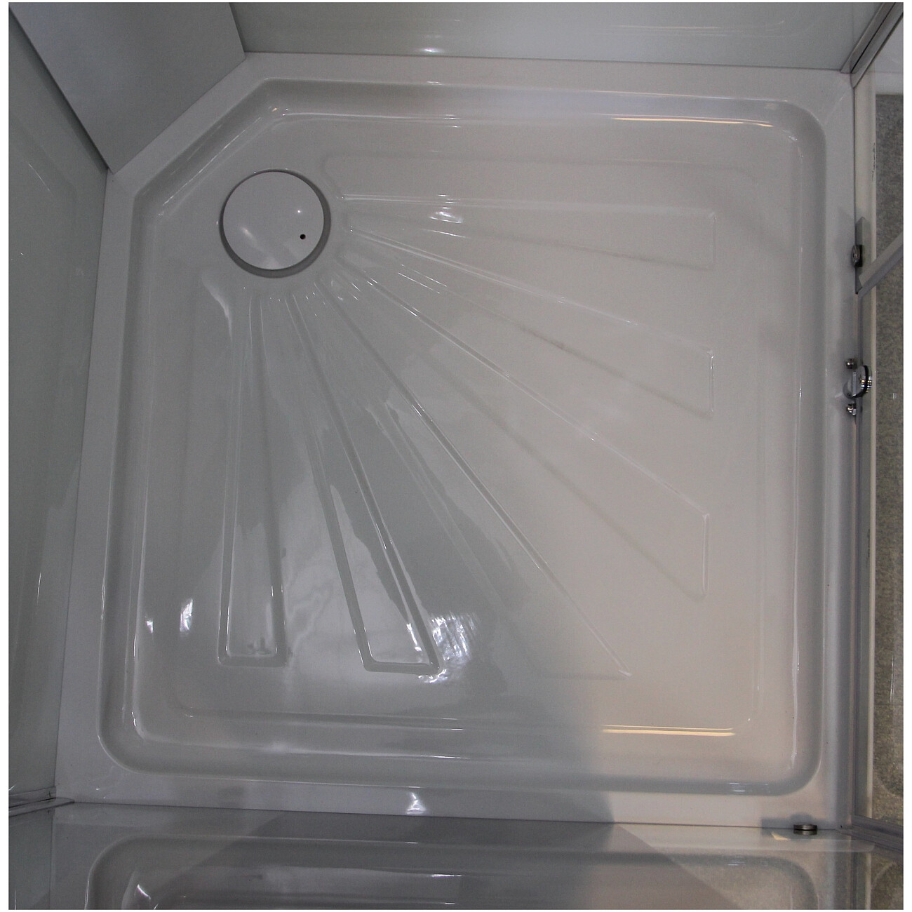 Душевая кабина квадратная без крыши с низким поддоном 90х90 см хром Cerutti SPA Bella 901T - изображение 4