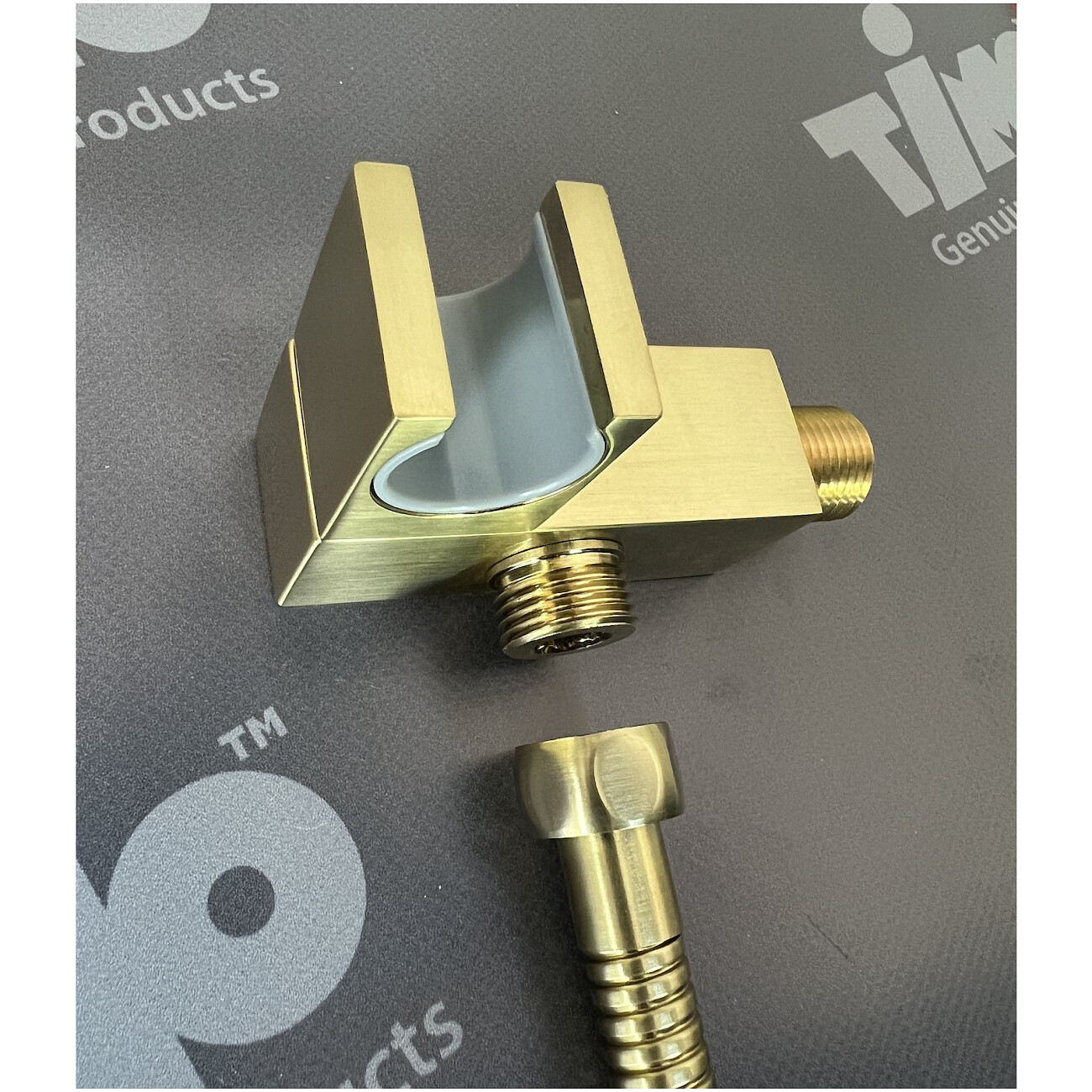 Душевой комплект встроенный с термостатом и тропическим душем золотой Timo Petruma SX-5059-17SM - изображение 4