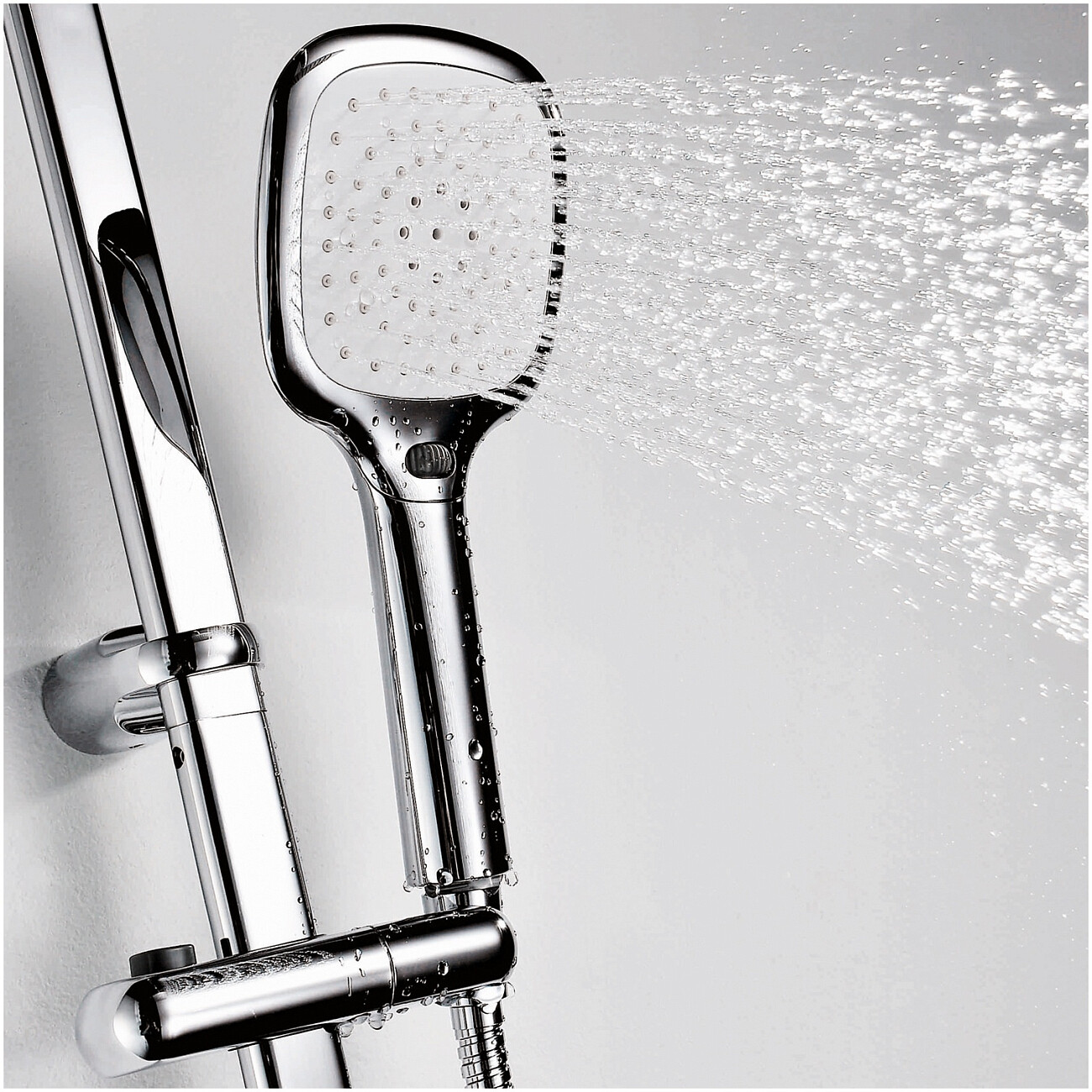 Душевая стойка с верхним душем и смесителем хром Wasserkraft A042 - изображение 4