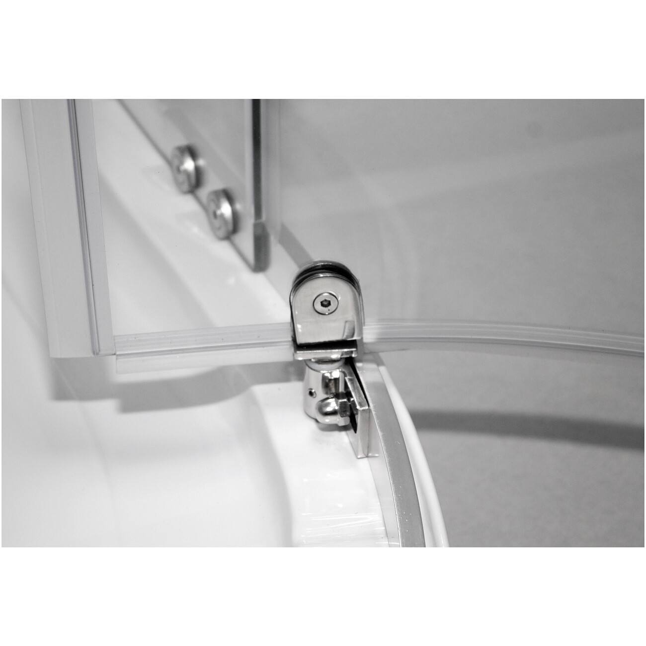 Душевая кабина четверть круга с низким поддоном 90х90 см хром, белая Cerutti SPA Korra 90T - изображение 3