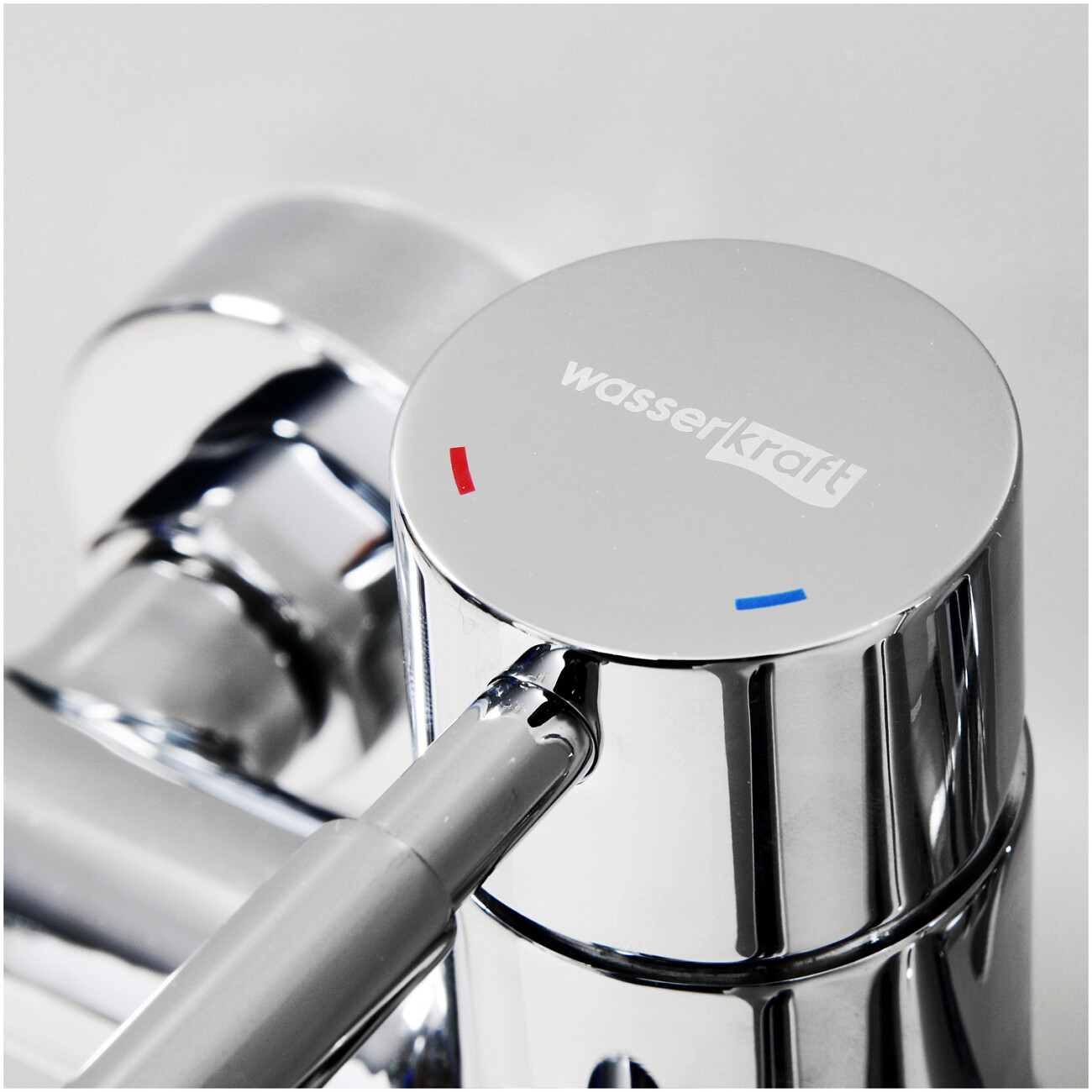 Смеситель для душа из латуни хром Wasserkraft 4102 - изображение 3