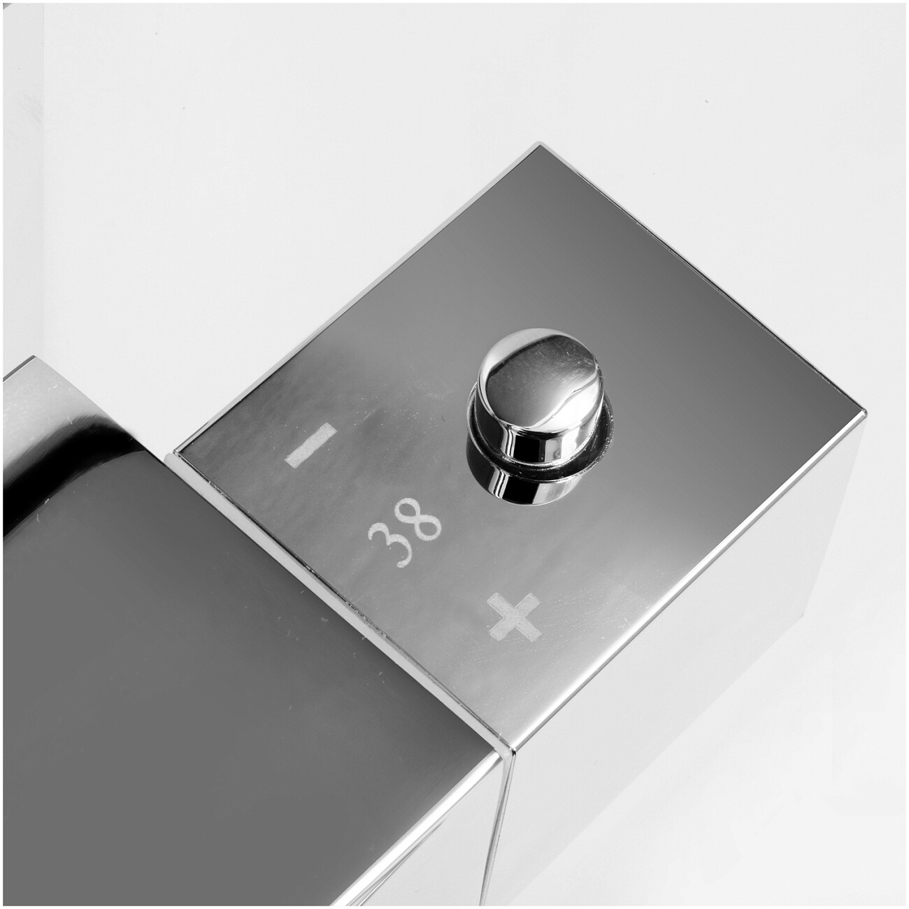 Душевой комплект с верхним душем и лейкой хром Wasserkraft A15502 Thermo - изображение 4