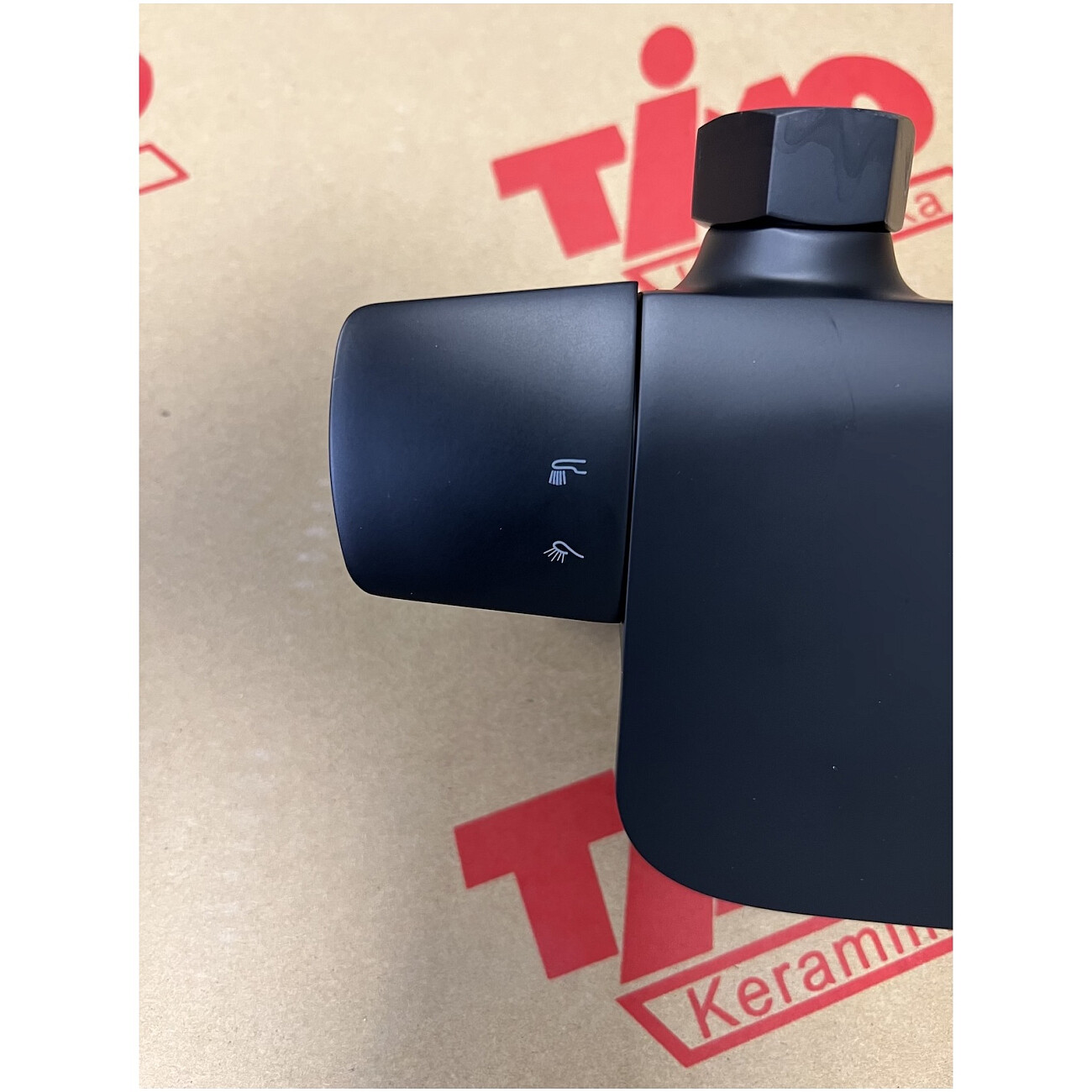 Душевая стойка с держателем и смесителем черная Timo Helmi 4024-03Y - изображение 2