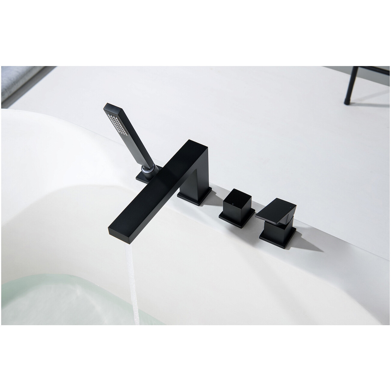 Смеситель для ванны с душем врезной черный Timo Selene 2130-03Y - изображение 2