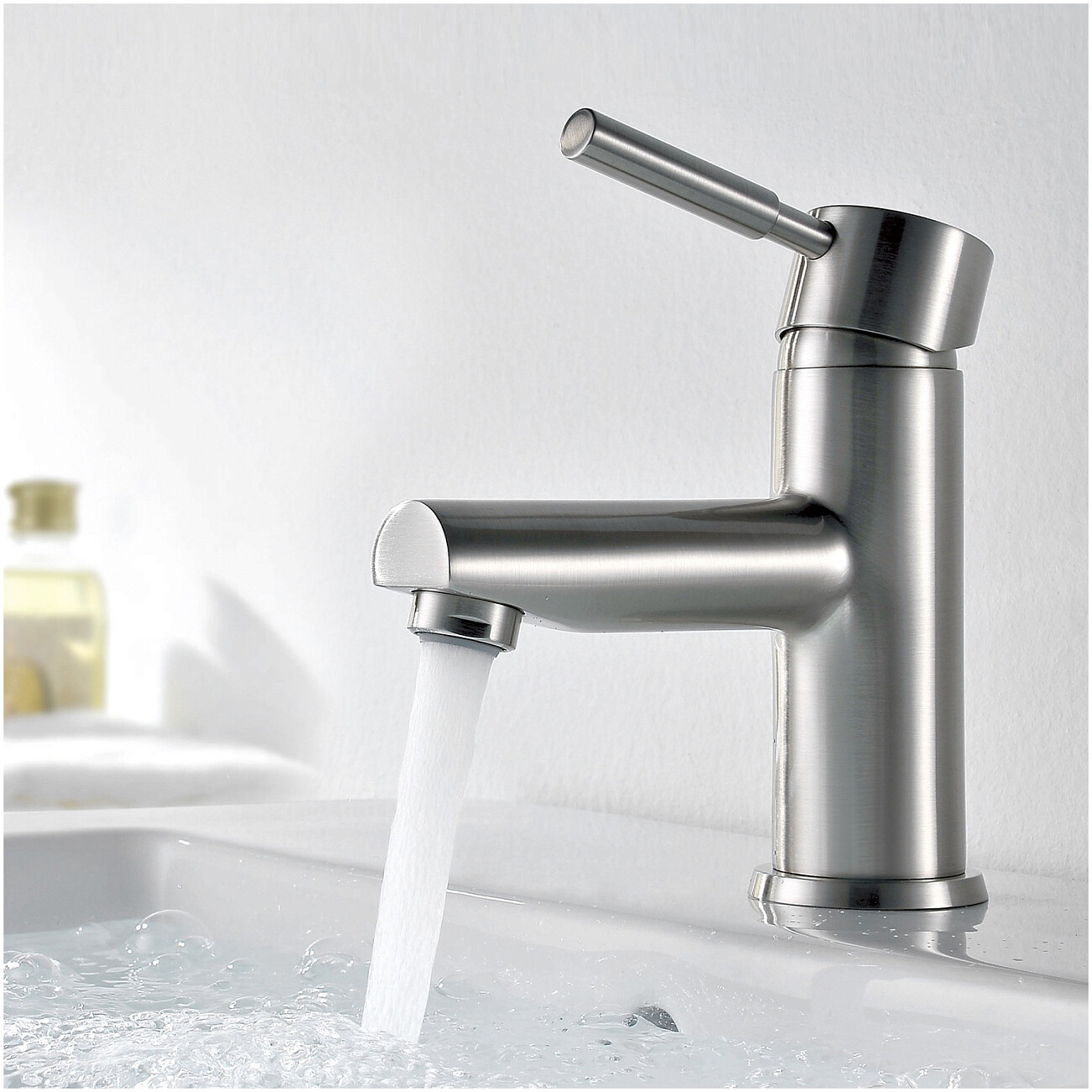 Смеситель для раковины из латуни никель Wasserkraft 4203 - изображение 2