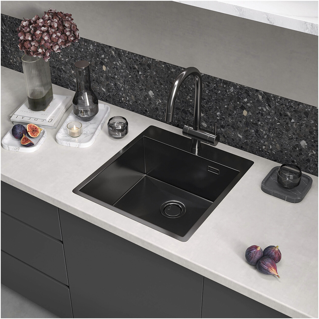 Кухонная мойка из нержавеющей стали 50х46 см оружейная сталь Reflexion Iseo RX2246BL - изображение 6