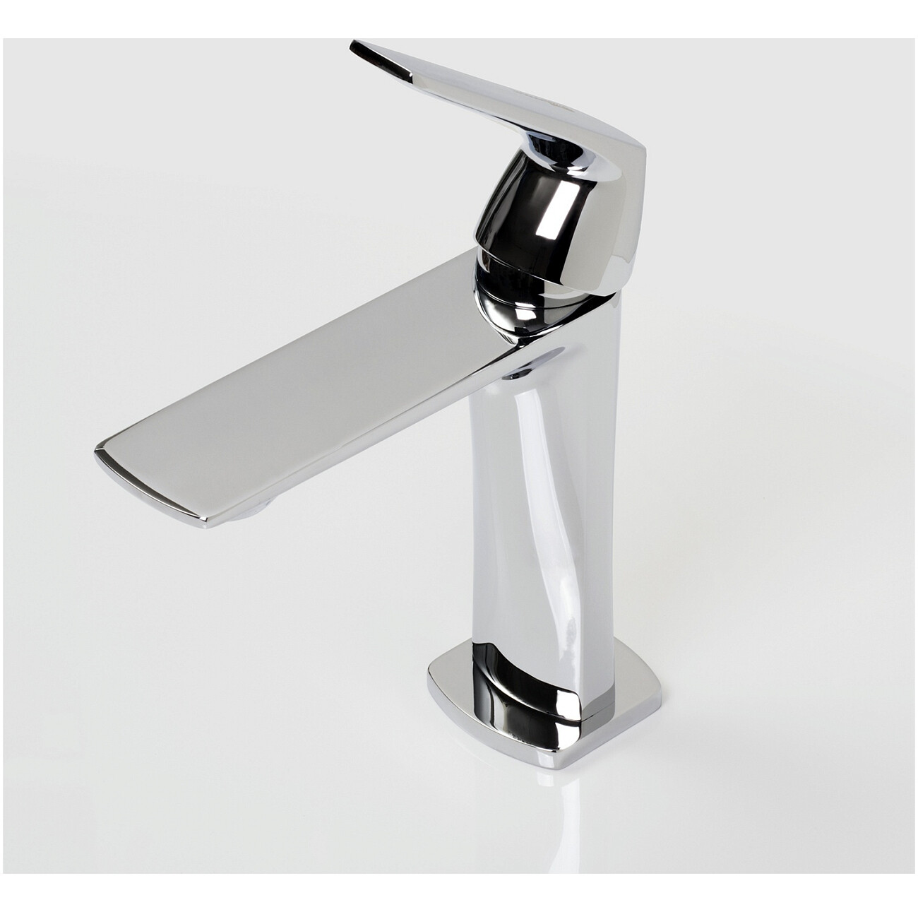 Смеситель для раковины из латуни хром Wasserkraft 1903 - изображение 2