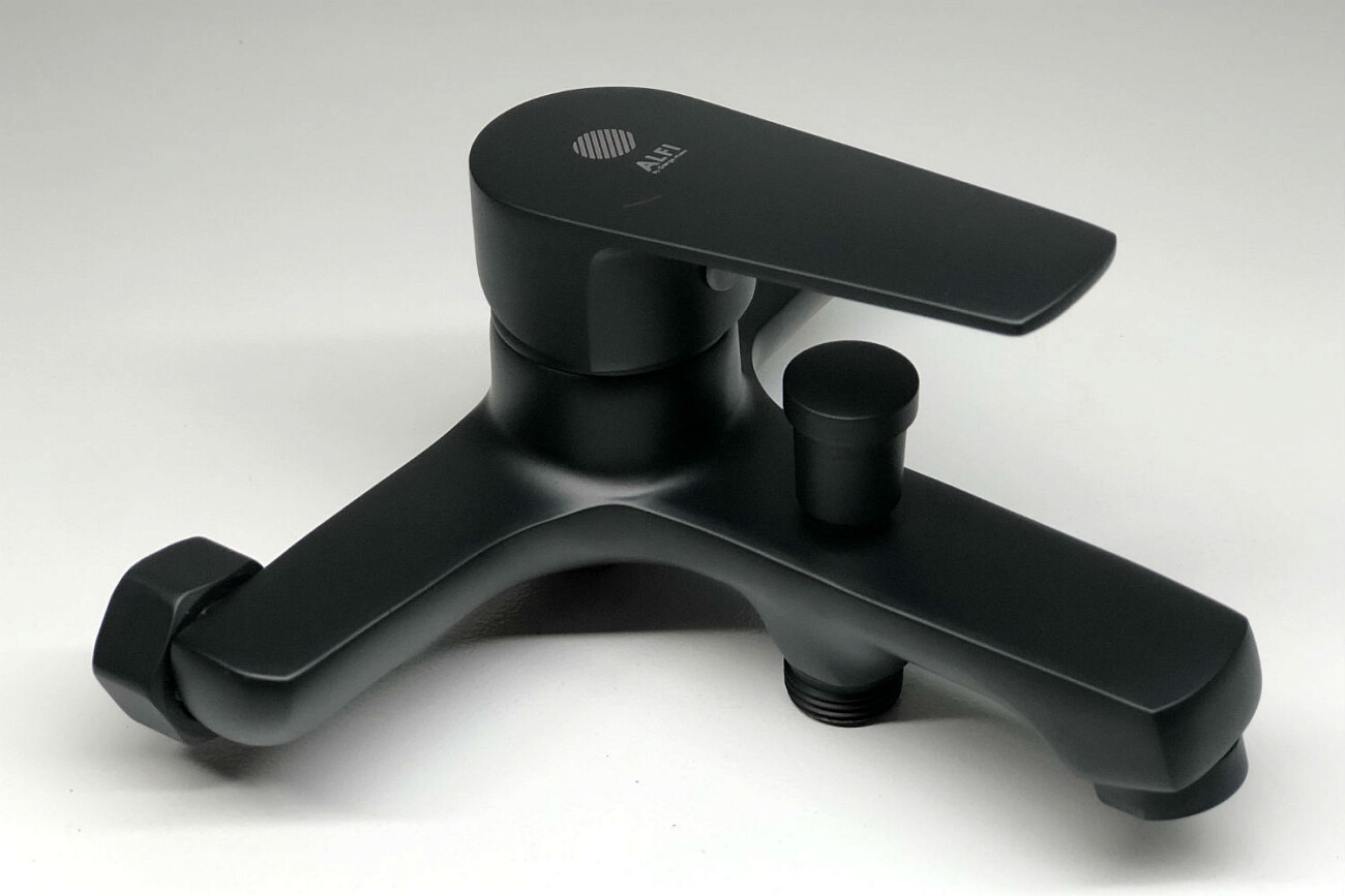 Смеситель для ванны черный Stworki "Орхус" OR-02b - изображение 4