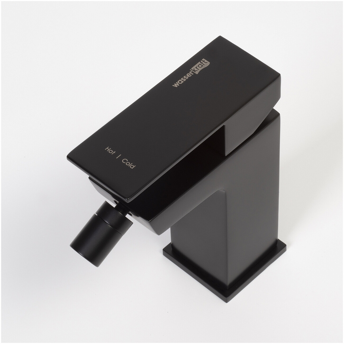 Смеситель для биде из латуни черный Wasserkraft 2006 - изображение 10