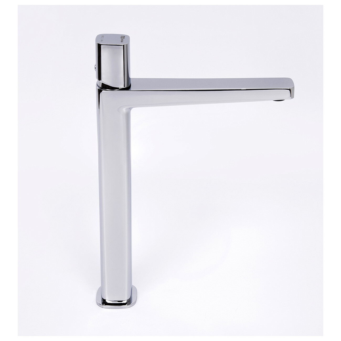 Смеситель для раковины из латуни хром Wasserkraft 8603H - изображение 7