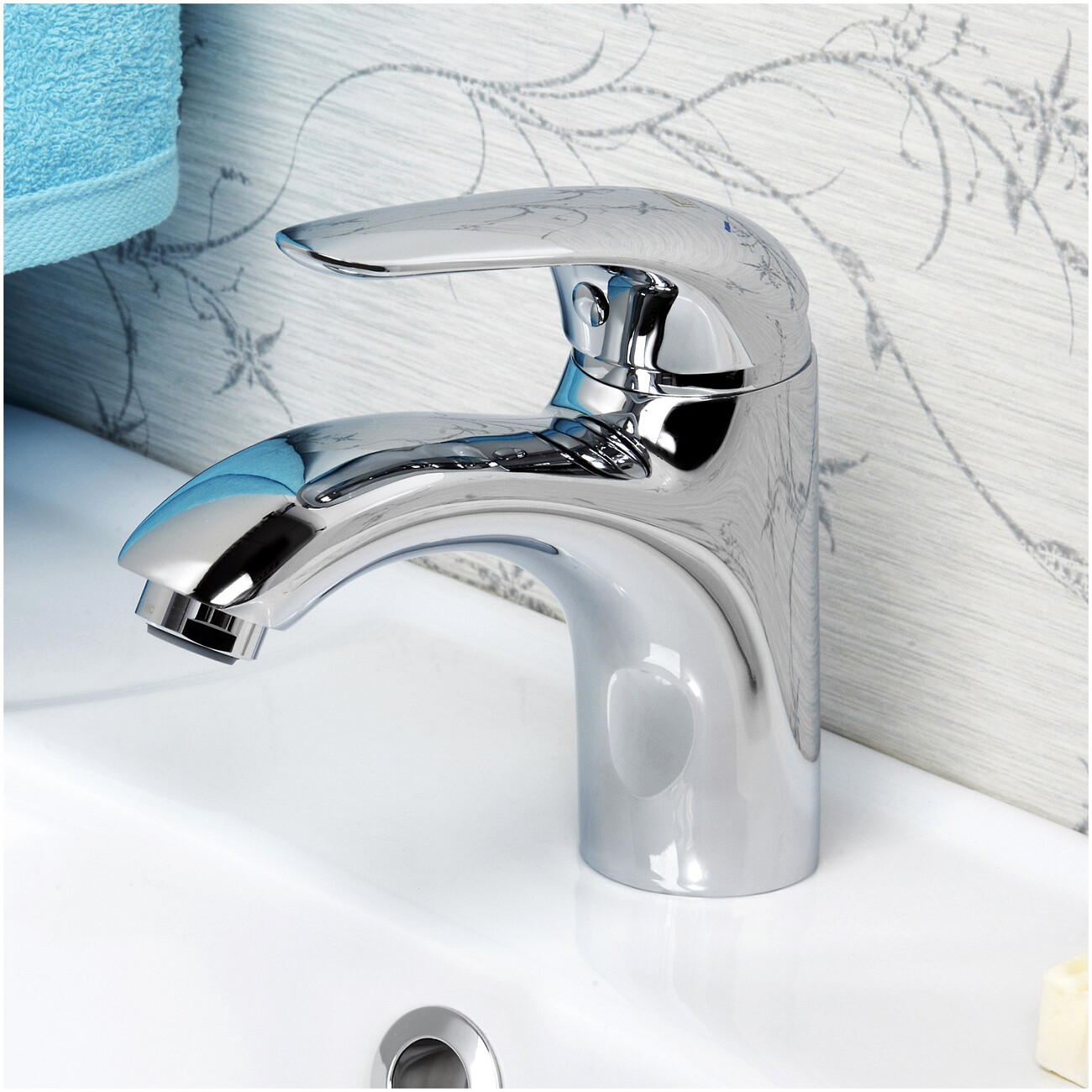 Смеситель для раковины из латуни хром Wasserkraft 2803 - изображение 3