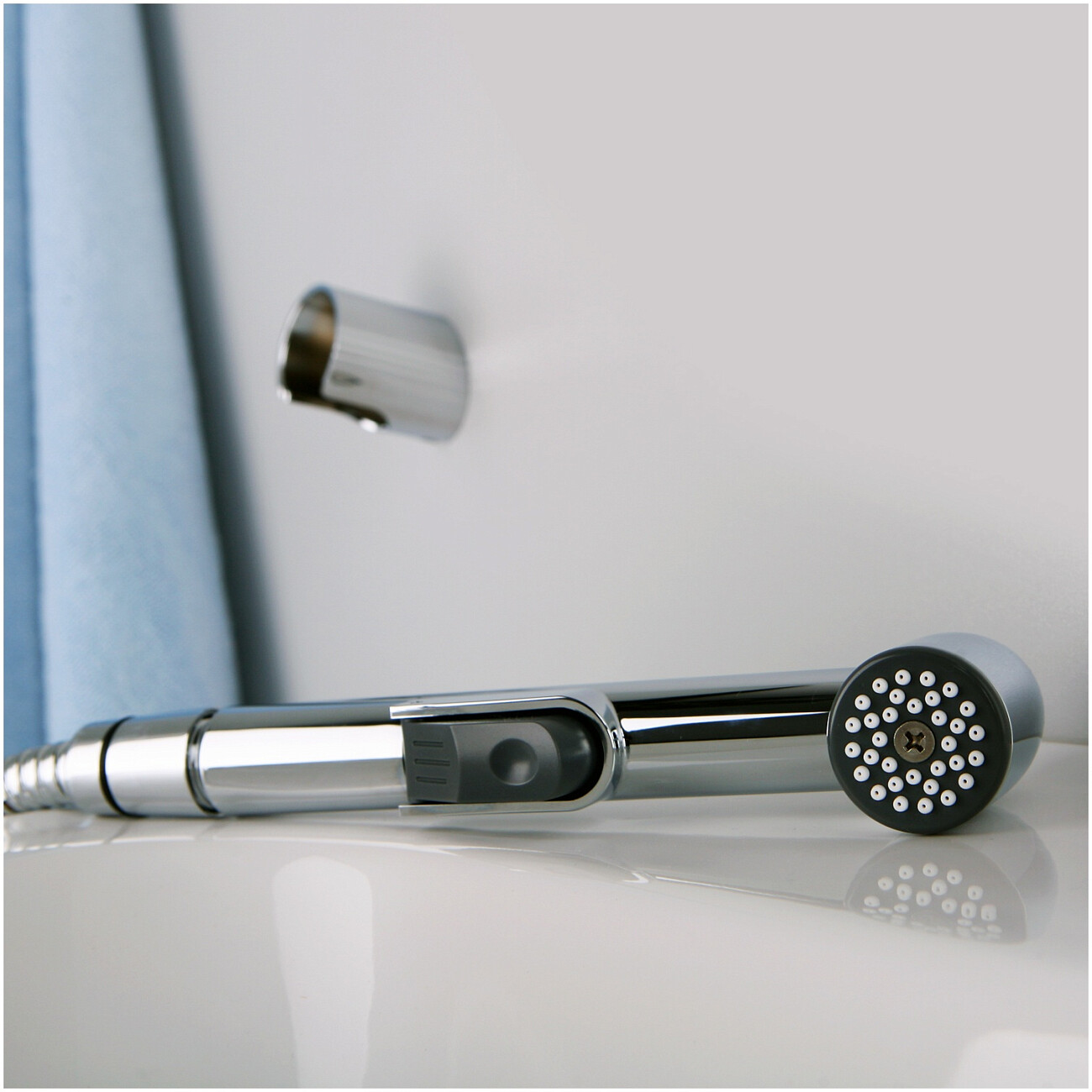 Гигиенический душ со смесителем хром Wasserkraft Aller 1068 - изображение 3
