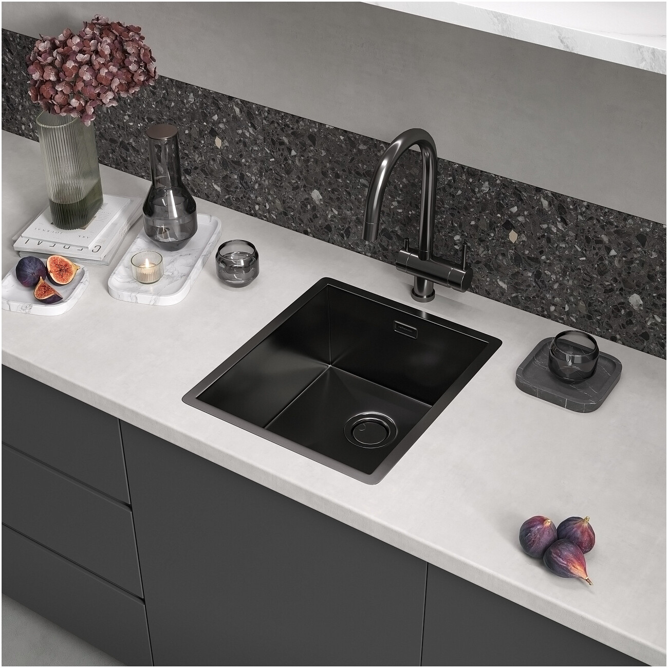 Кухонная мойка из нержавеющей стали 44х38 см оружейная сталь Reflexion Como RX2038BL - изображение 6