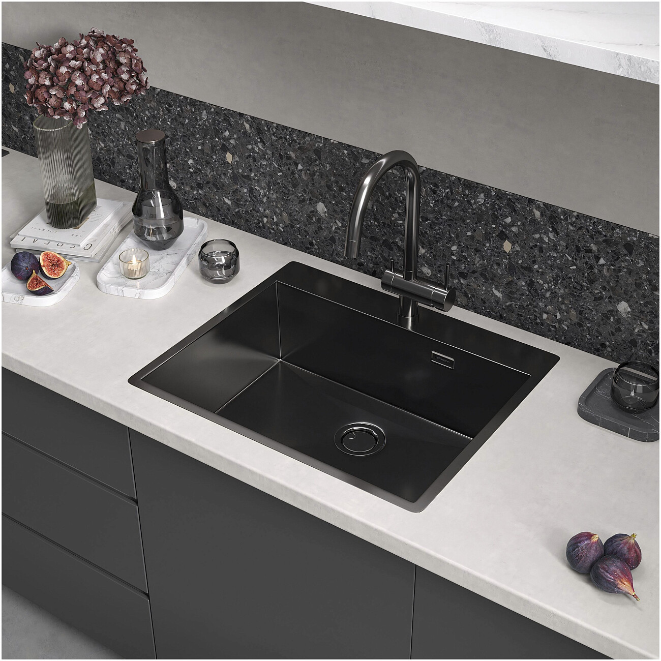 Кухонная мойка из нержавеющей стали 50х60 см оружейная сталь Reflexion Iseo RX2260BL - изображение 6
