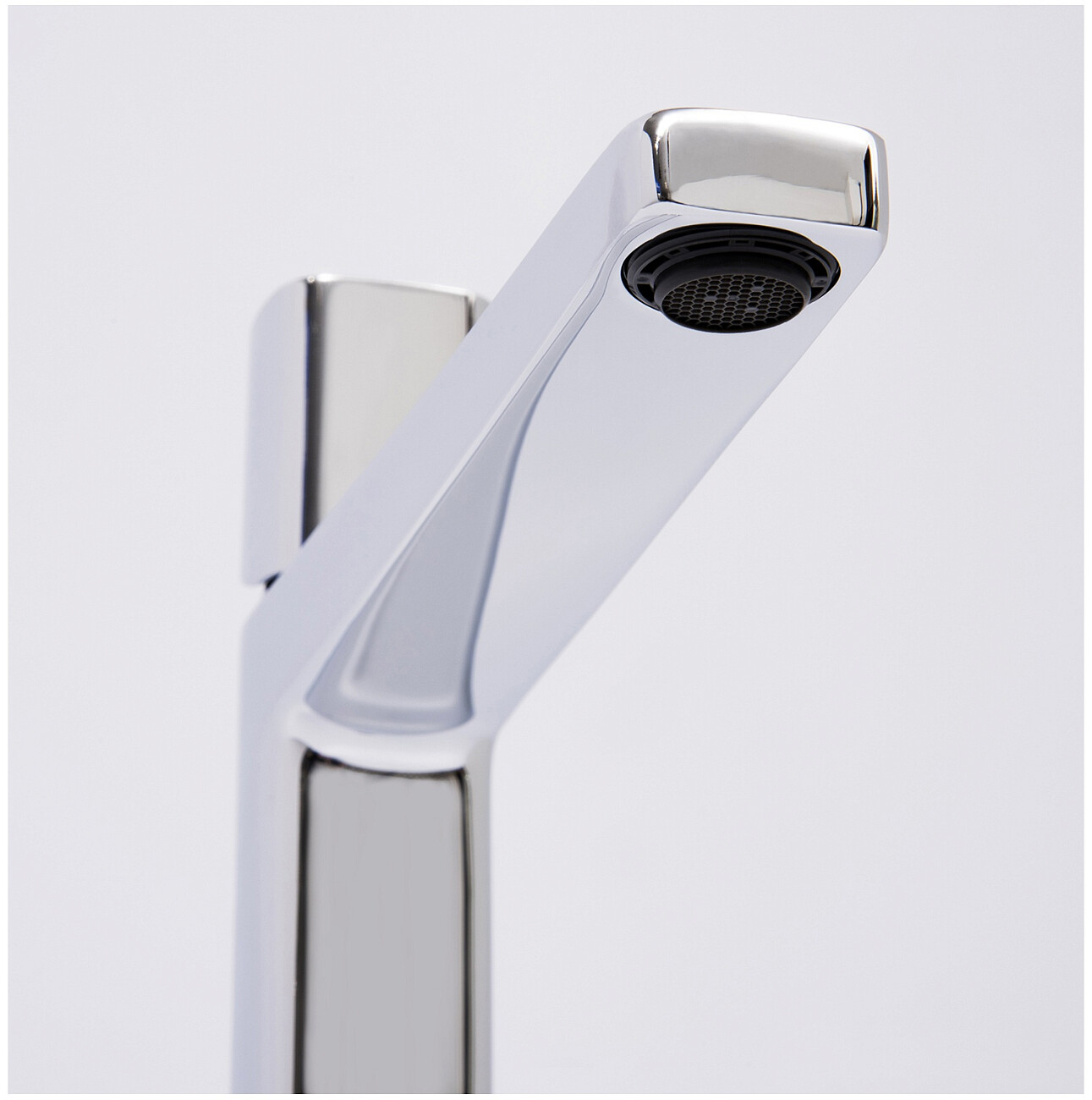 Смеситель для раковины из латуни хром Wasserkraft 8603H - изображение 8