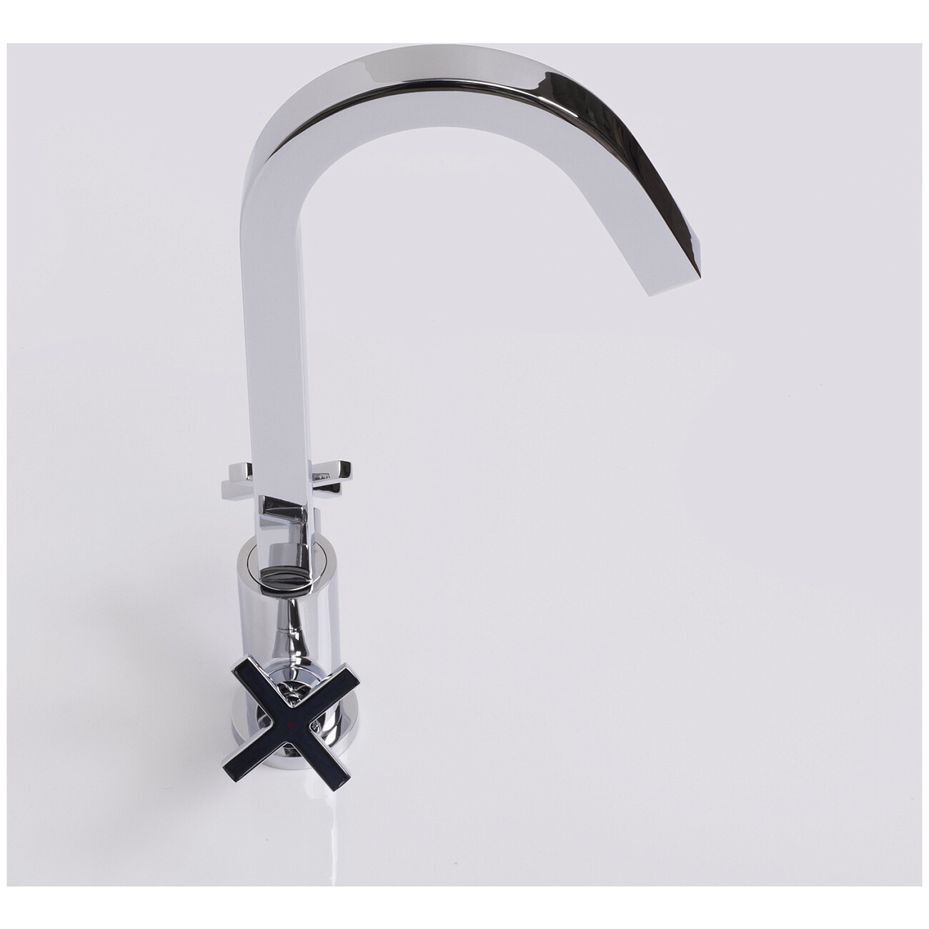 Смеситель для кухни из латуни хром Wasserkraft 7847 - изображение 6