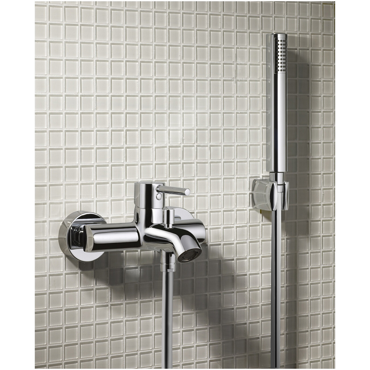 Смеситель для ванны однорычажный хром Vitra Minimax S A41994EXP - изображение 2