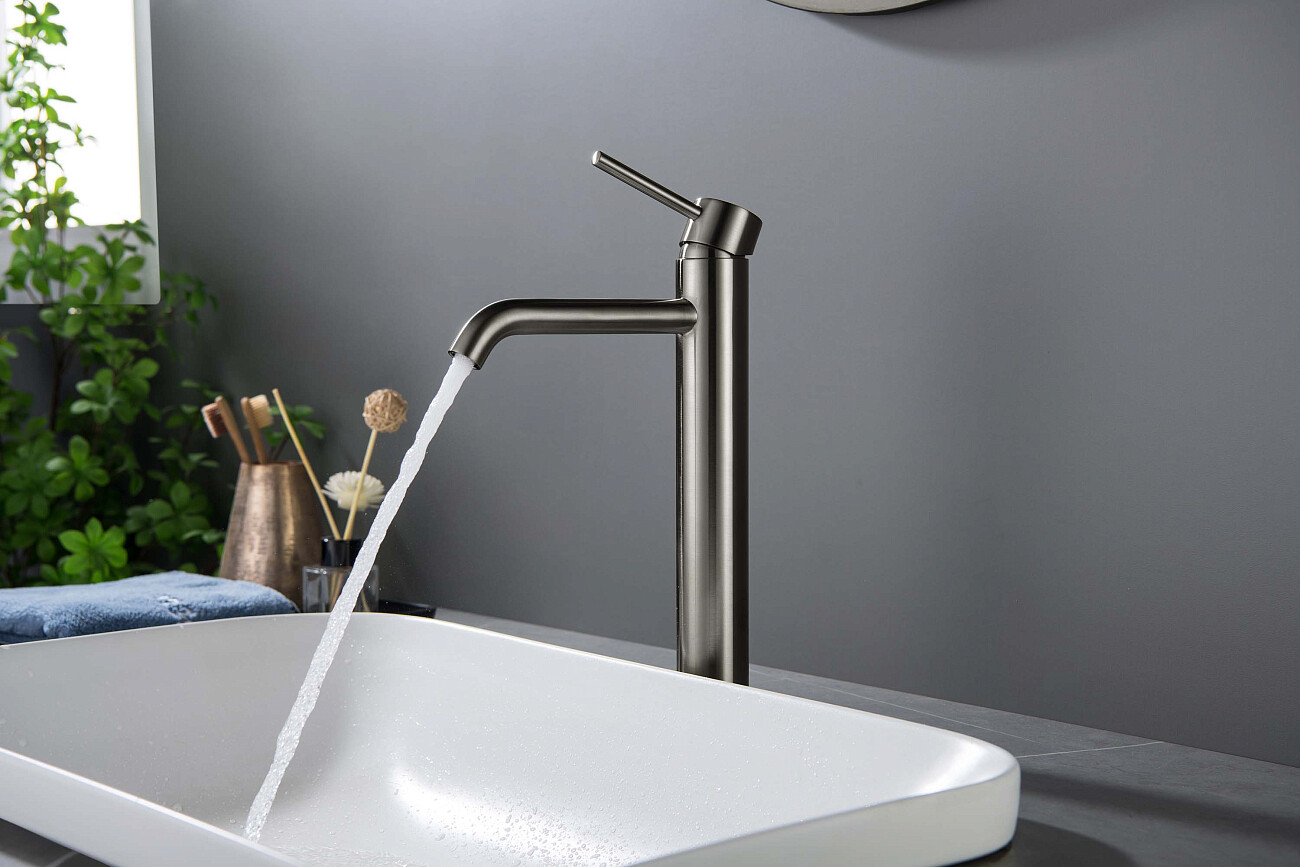 Смеситель для раковины однорычажный черный хром Aquatek "Европа" AQ1304BGM - изображение 4