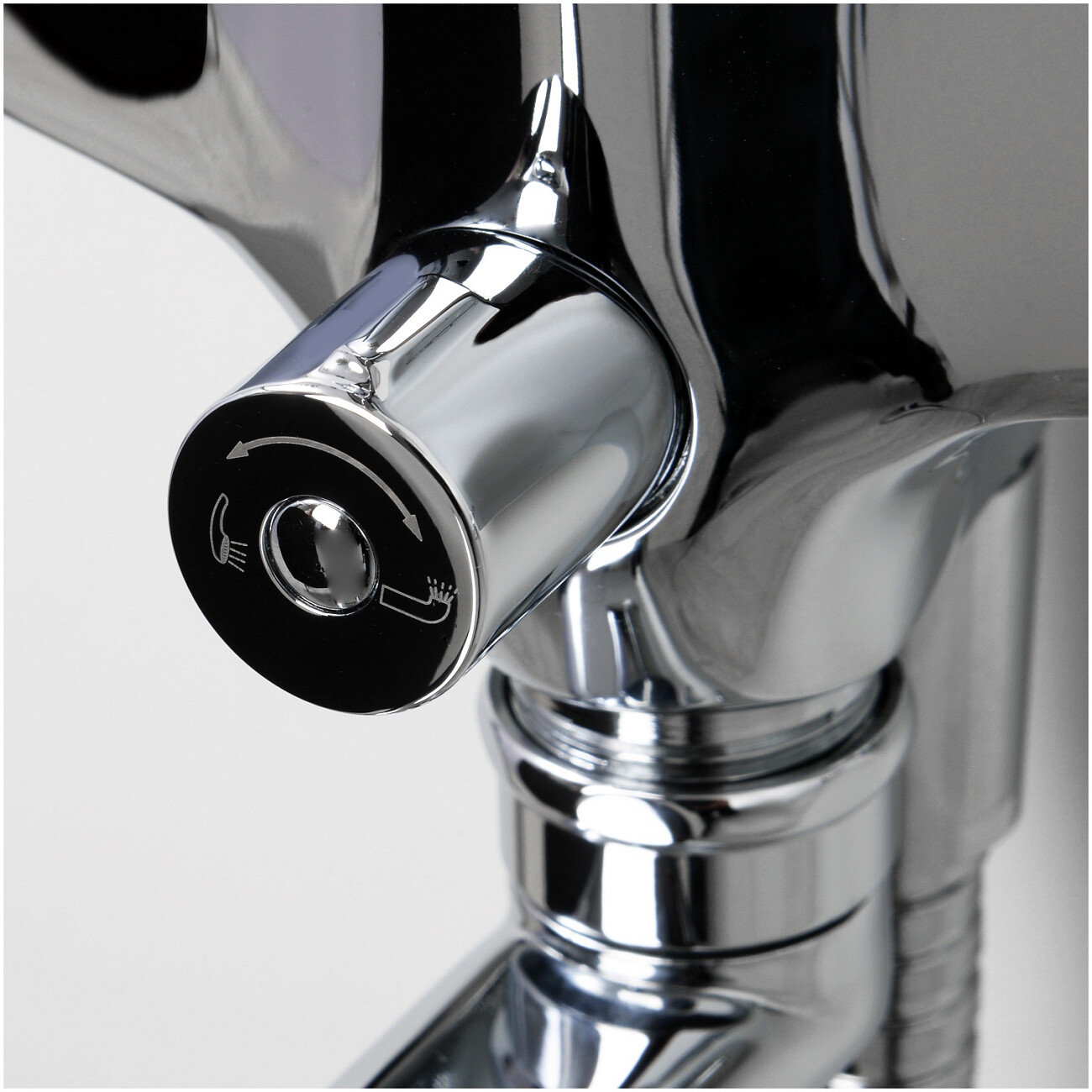 Душевой комплект с лейкой и длинным изливом хром Wasserkraft Rossel 2802L - изображение 4