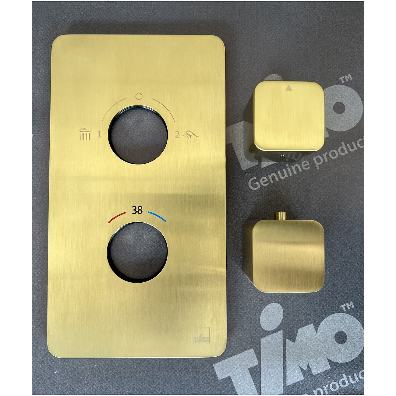 Душевой комплект встроенный с термостатом и тропическим душем золотой Timo Petruma SX-5059-17SM - изображение 2