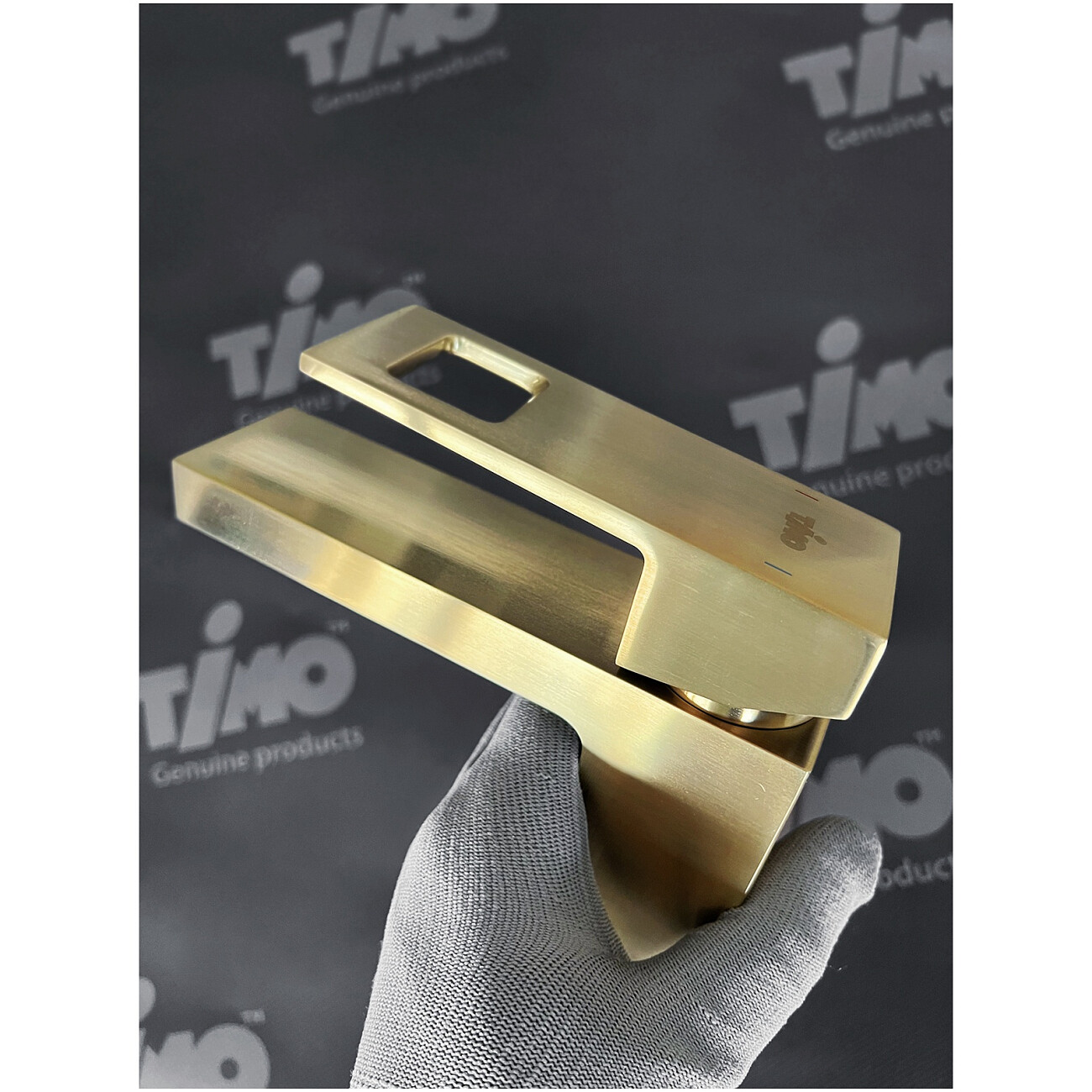 Смеситель для раковины золото матовое Timo Briana 7161-17F - изображение 3