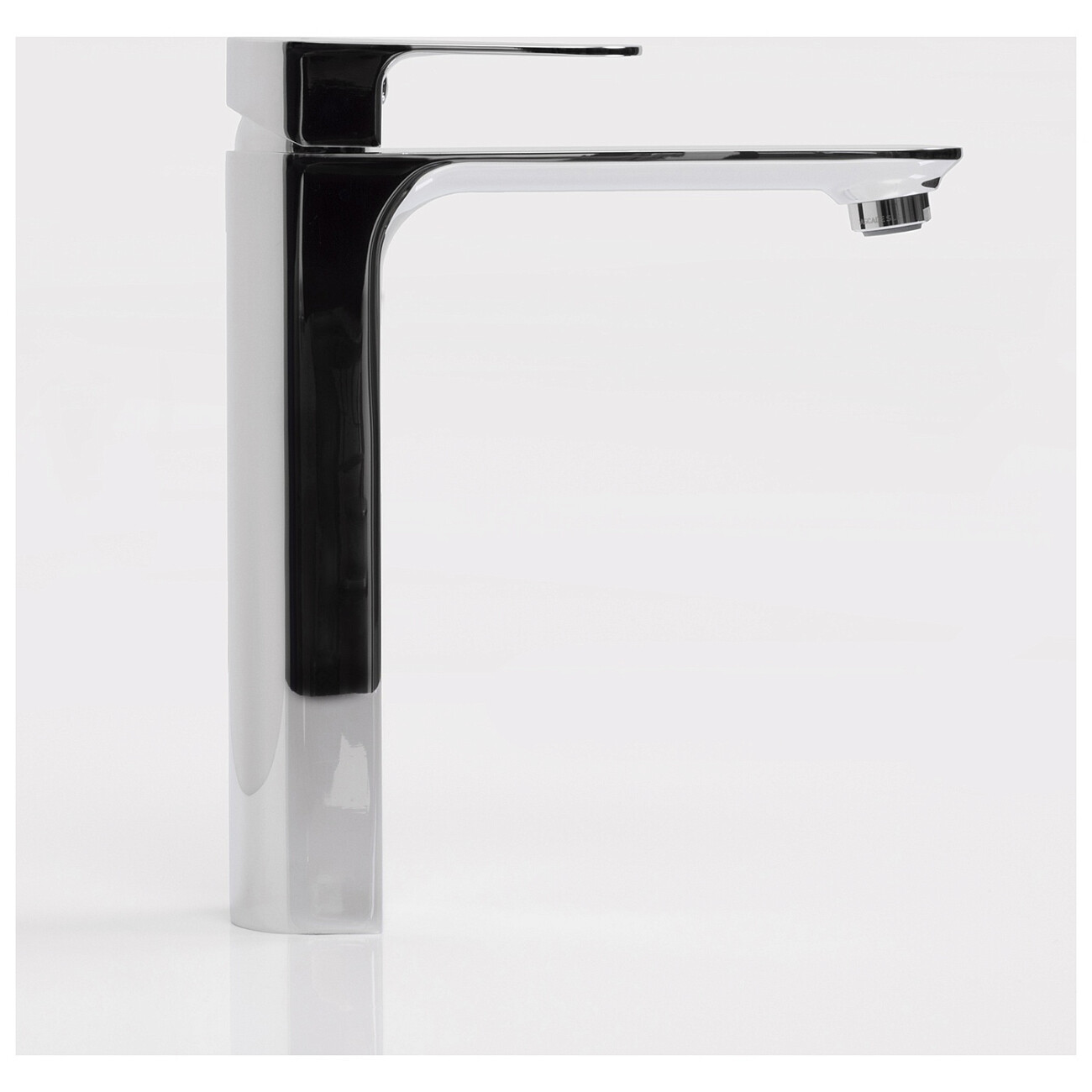 Смеситель для раковины из латуни хром Wasserkraft 5803H - изображение 3