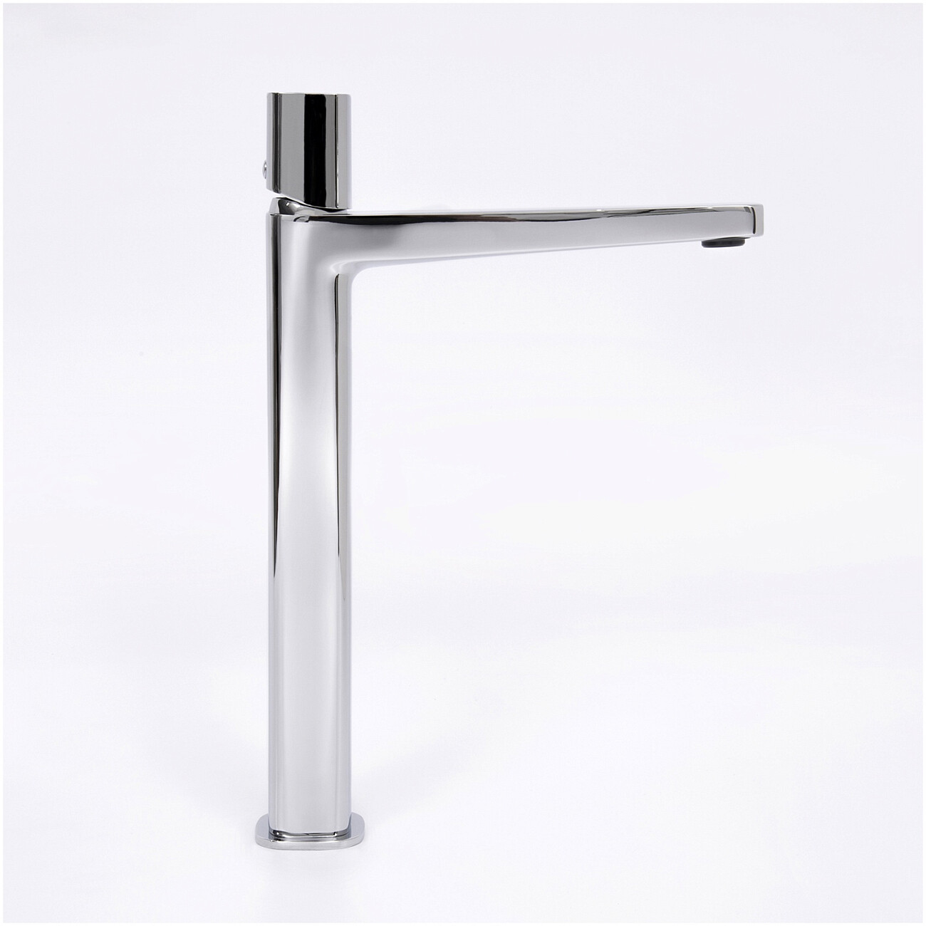 Смеситель для раковины из латуни хром Wasserkraft 8603H - изображение 6