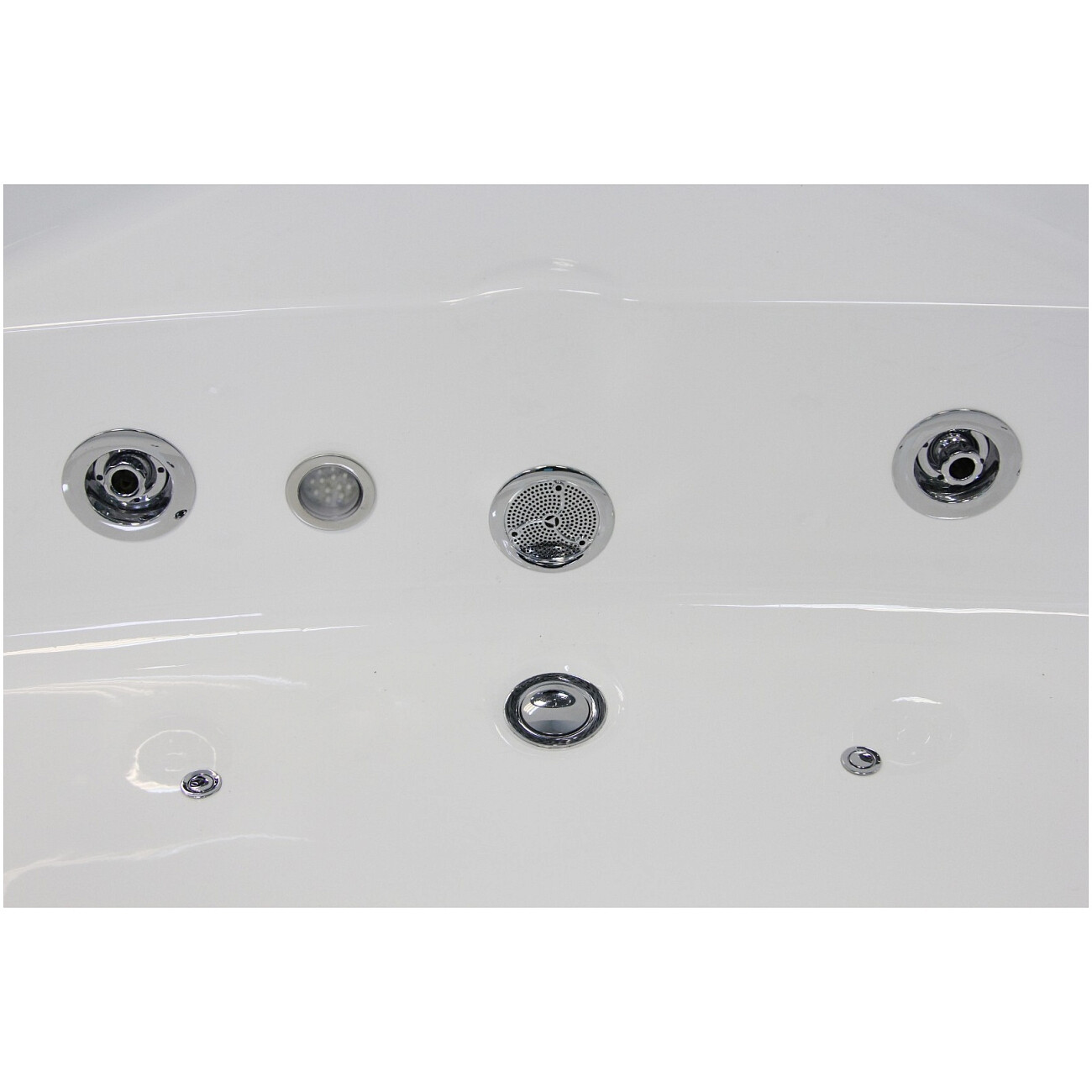 Ванна акриловая гидромассажная белая Cerutti SPA C-401 - изображение 4