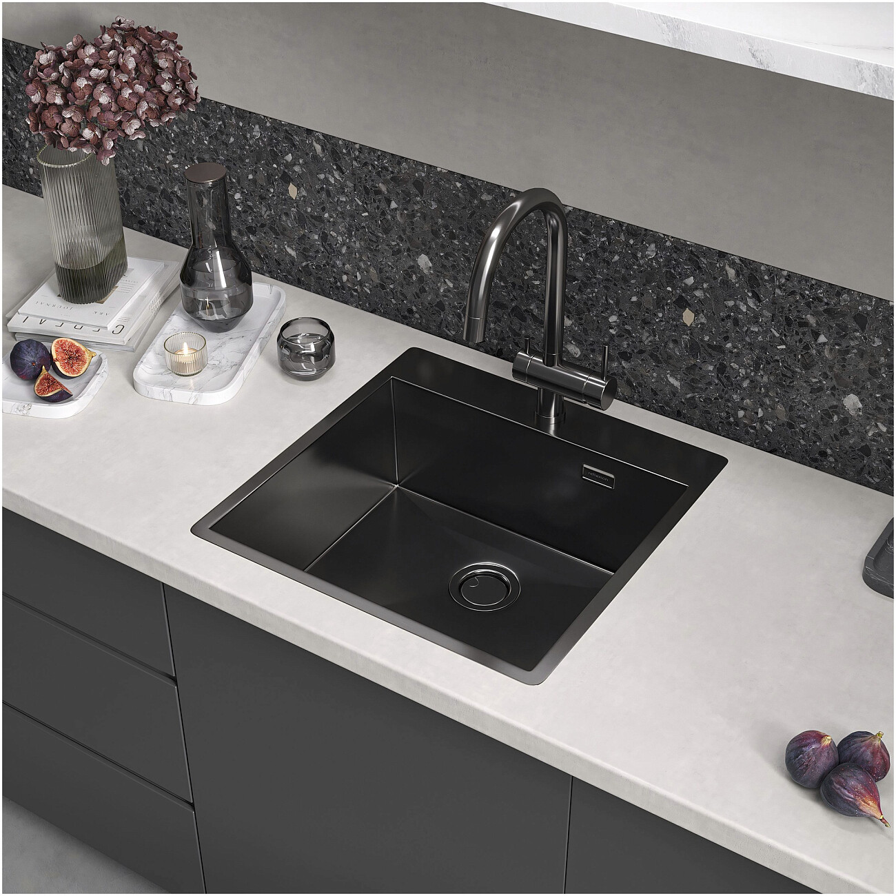 Кухонная мойка из нержавеющей стали 50х50 см оружейная сталь Reflexion Iseo RX2250BL - изображение 6